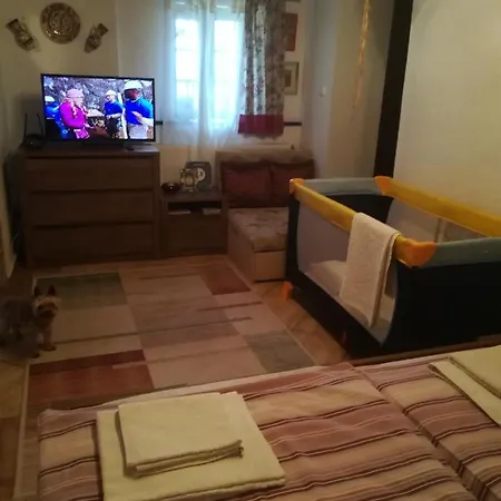 アパート Nadashaz Gyenesdiás