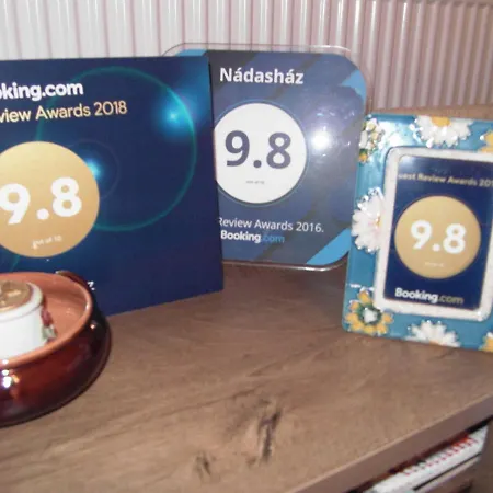 アパート Nadashaz