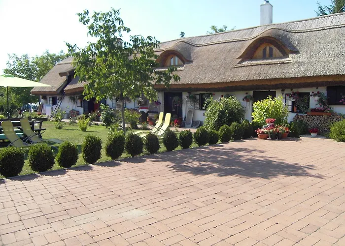 Nádasház * Gyenesdiás