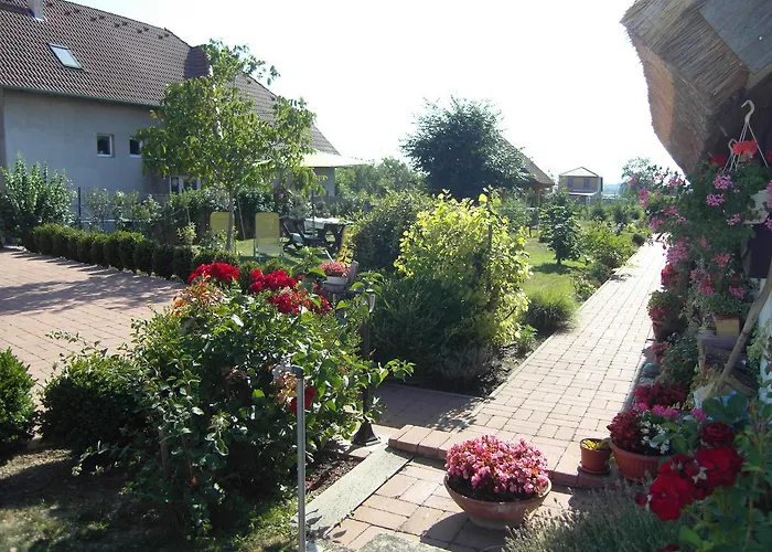 Nádasház Apartman *